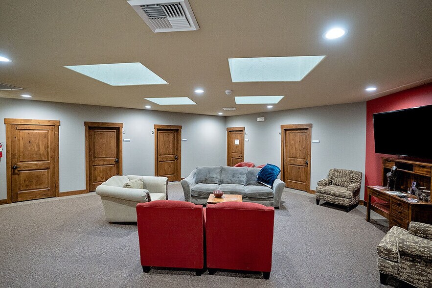 More Photos Of 6701 N Idaho Rd, Newman Lake Lodge Meeting Hall For Sale