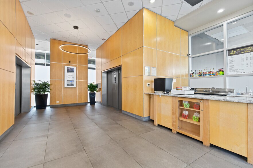 More Photos Of 1660 S Albion St, Denver Office For Lease