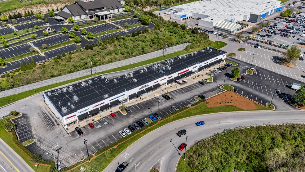 More Photos Of 7050-7088 Charlotte Pike, Nashville Unknown For Lease