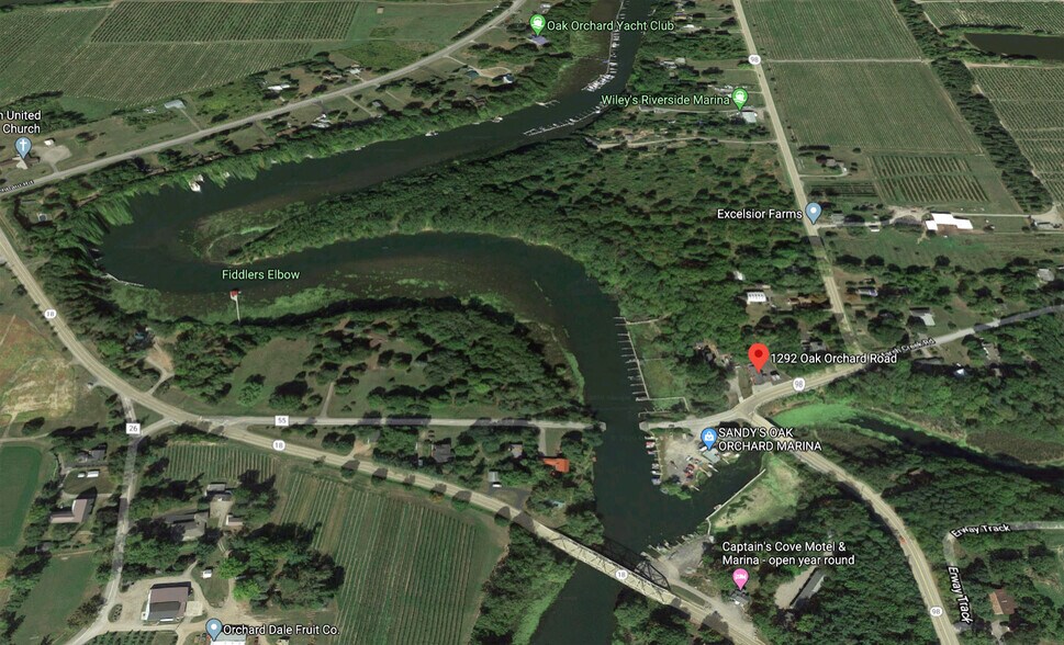 More Photos Of 1292 Oak Orchard Rd, Kent Convenience Store For Sale