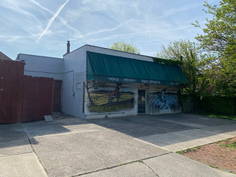 More Photos Of , Columbus Unknown For Sale