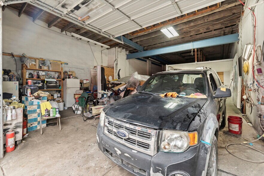 More Photos Of 3320 Emerald St, Philadelphia Industrial For Sale