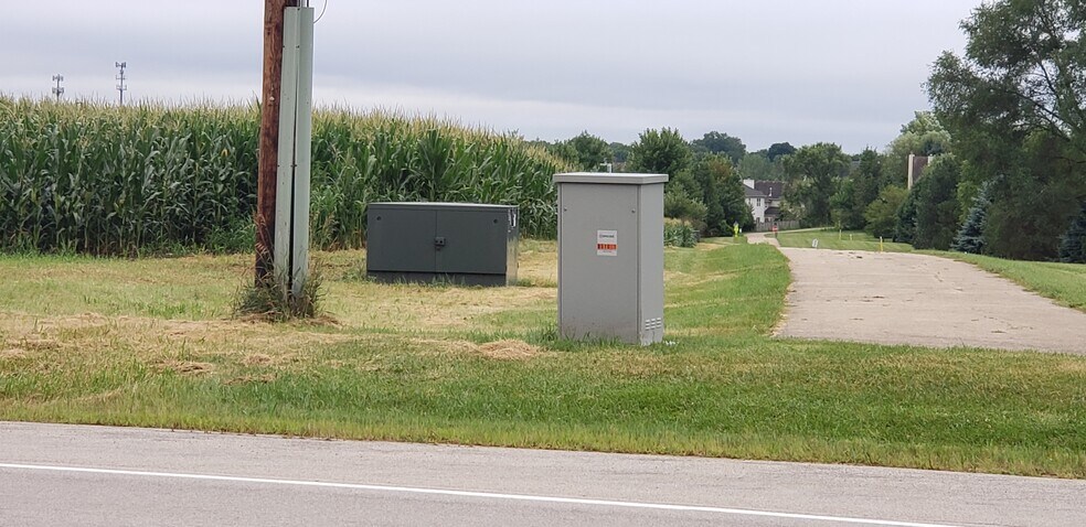 More Photos Of Fabyan Pkwy @ Branson Drive, Batavia Land For Sale