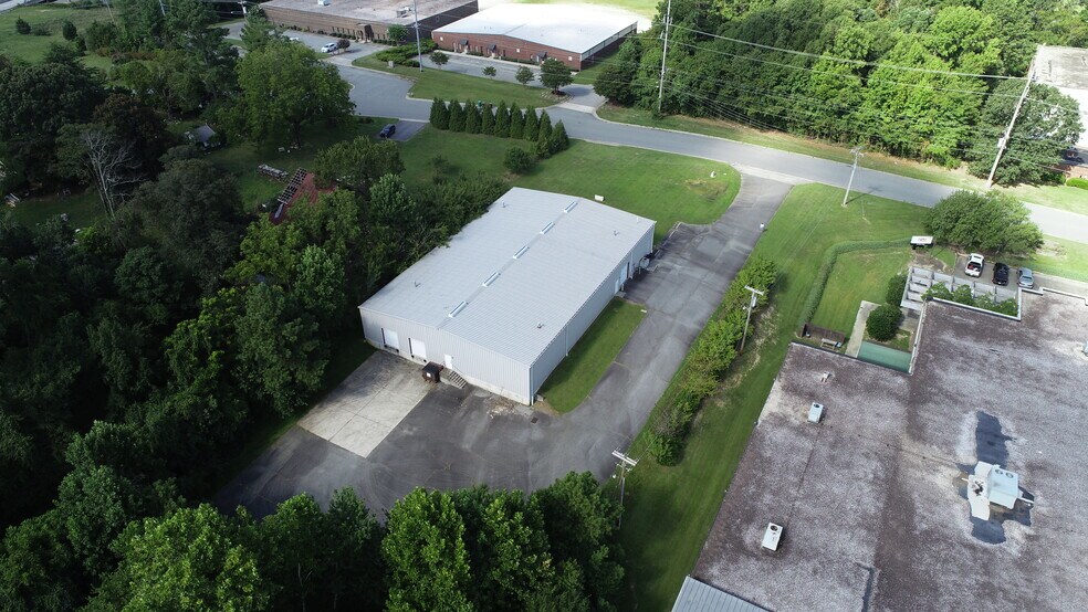 Primary Photo Of 1913 Alleghany St, High Point Warehouse For Lease
