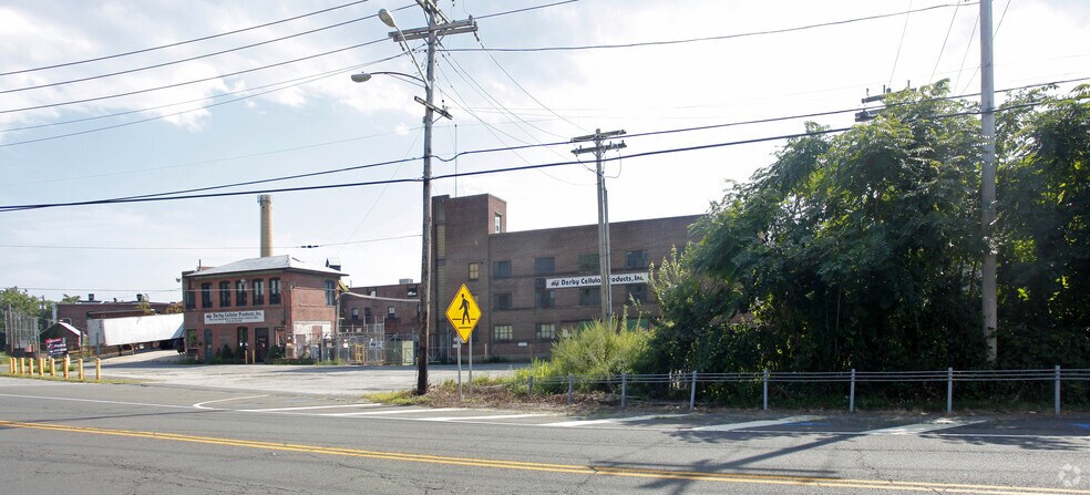 More Photos Of 150 Roosevelt Dr, Derby Manufacturing For Sale