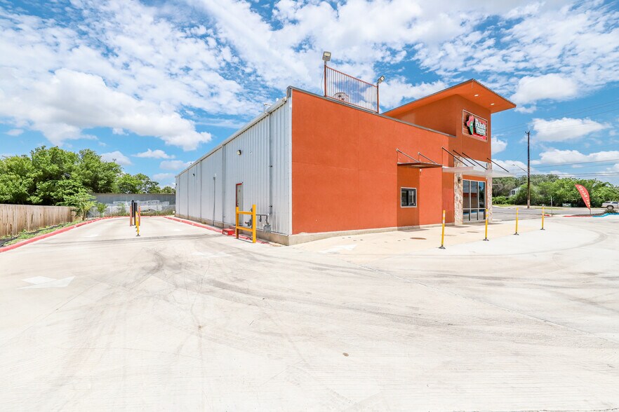 More Photos Of 1427 Bandera Rd, San Antonio Storefront For Lease