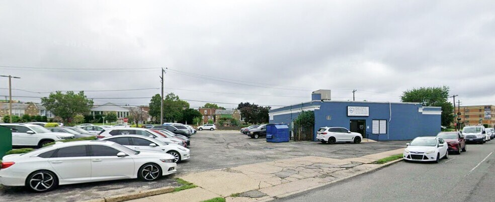 More Photos Of 2040 Napfle Ave, Philadelphia Freestanding For Lease