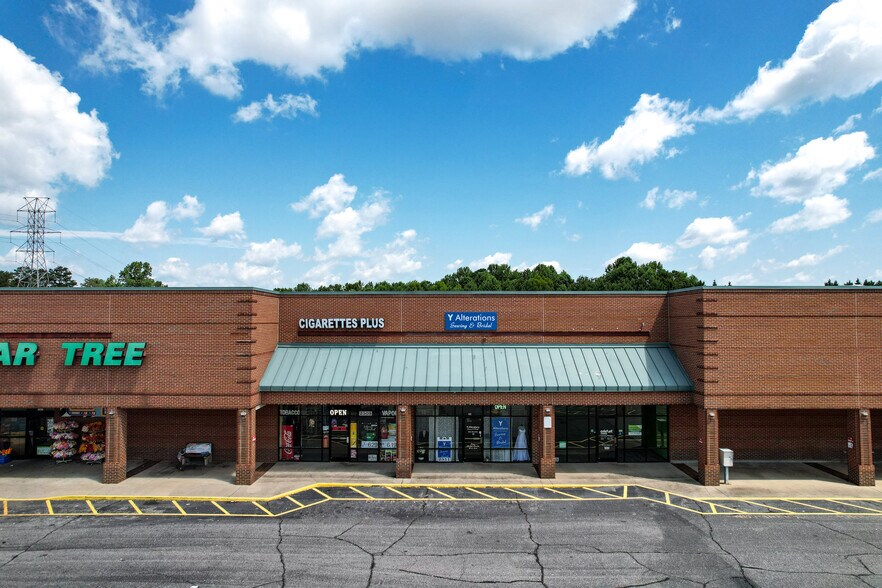 More Photos Of 2500 Springs Rd, Hickory Unknown For Lease
