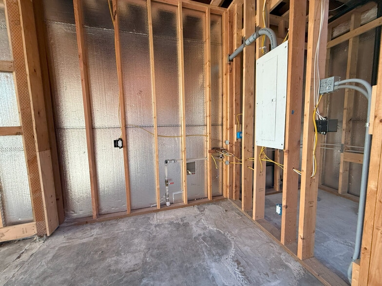 More Photos Of 2600 E Union St, Seattle Restaurant For Sale