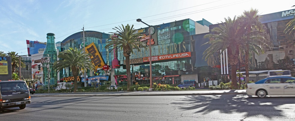 More Photos Of 3785 S Las Vegas Blvd, Las Vegas General Retail For Lease