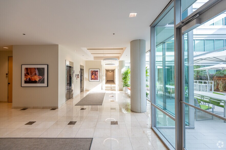 More Photos Of 2105 S Bascom Ave, Campbell Medical For Lease