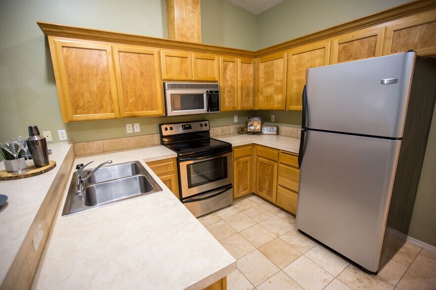 More Photos Of 420 Flying Squirrel Way NW, Salem Apartments For Sale