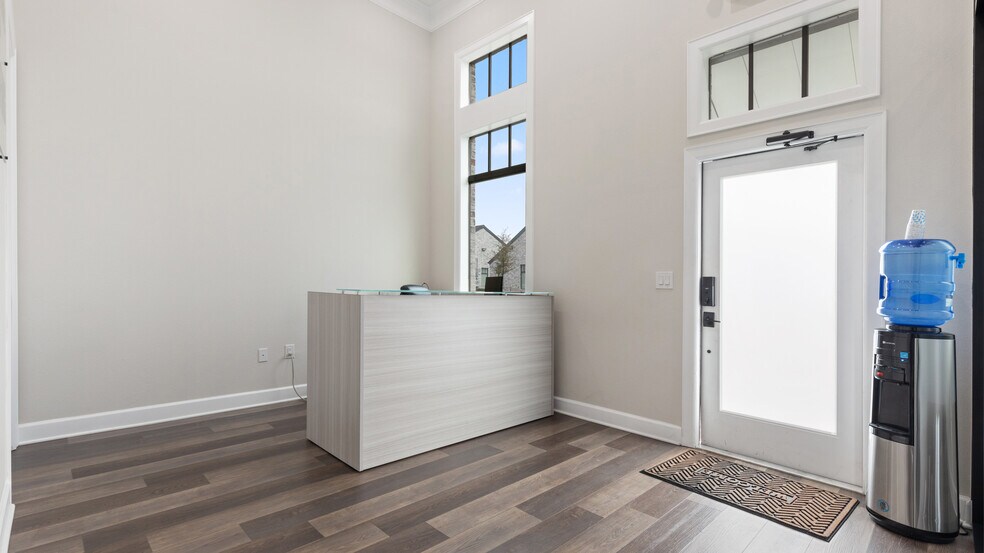 More Photos Of 2035 N Mason Rd, Katy Office For Sale