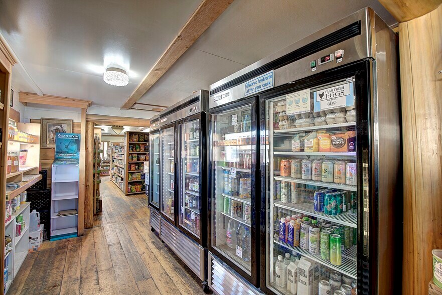 More Photos Of 300 Main St, Hot Springs Freestanding For Sale