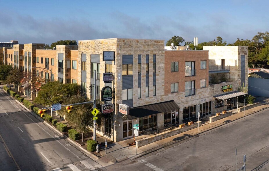 Primary Photo Of 3016 Guadalupe St, Austin Apartments For Lease