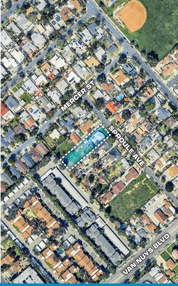 More Photos Of 11523 Sproule Ave, Pacoima Land For Sale
