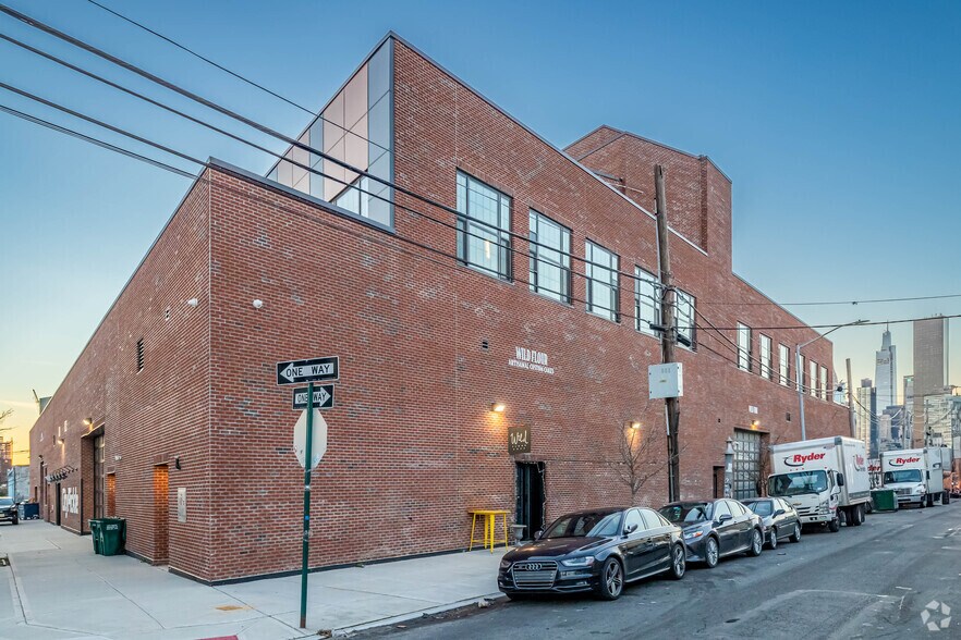Primary Photo Of 9-03 44th Rd, Long Island City Service For Lease