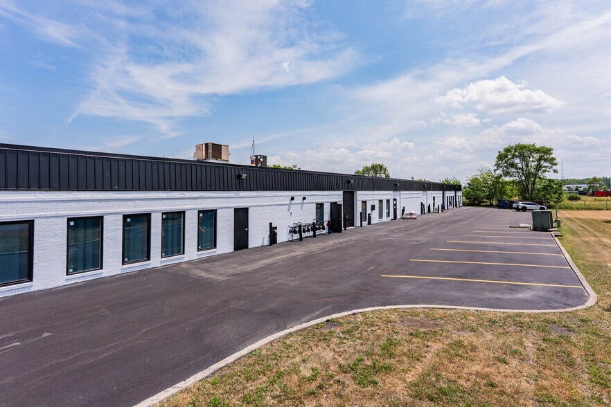 More Photos Of 1131-1149 W 175th St, Homewood Light Distribution For Lease
