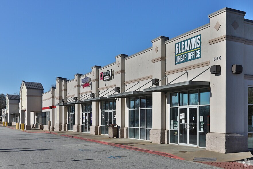 More Photos Of 550 S Church St, Spartanburg Freestanding For Lease