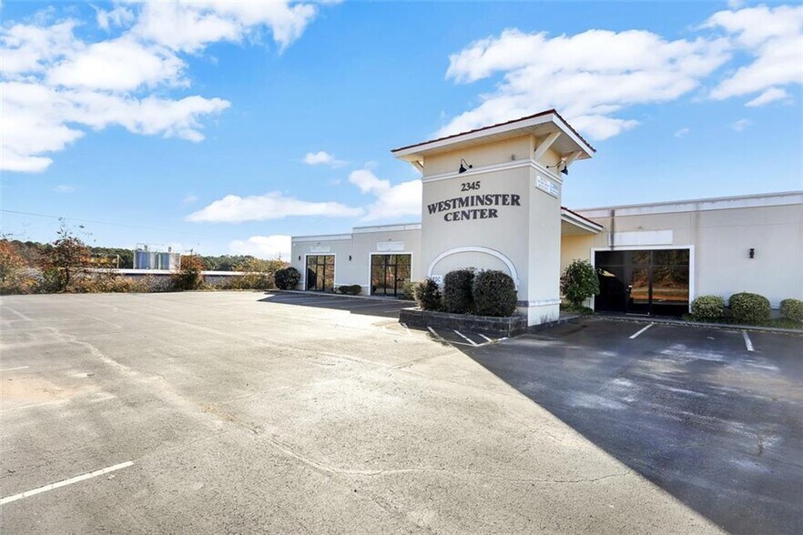 Primary Photo Of 2345 Sandifer Blvd, Westminster Showroom For Lease