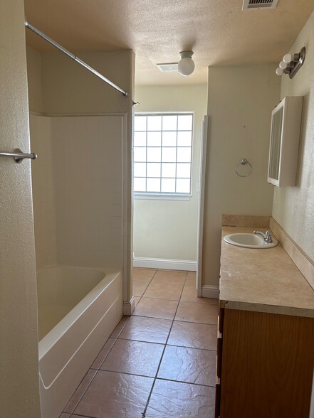 More Photos Of 7008 C R 1500, Shallowater Manufactured Housing Mobile Home Park For Sale