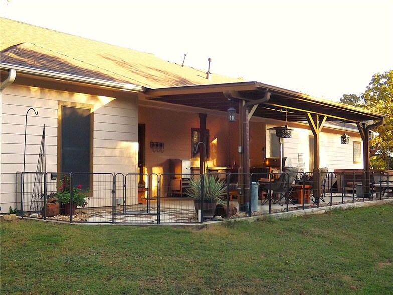 More Photos Of 4443 US 90, Alleyton Flex For Sale