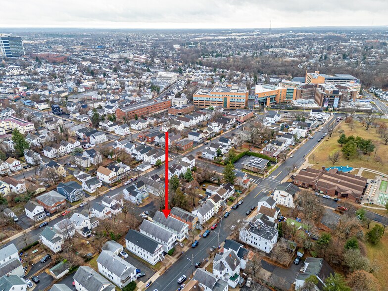 More Photos Of 60 Huntington St, New Brunswick Apartments For Sale