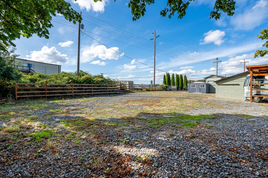 More Photos Of 9813 Airport Way, Snohomish Land For Lease