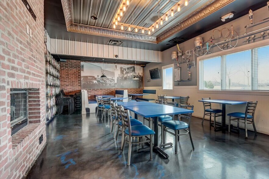 More Photos Of 10950 W Good Hope Rd, Milwaukee Restaurant For Sale