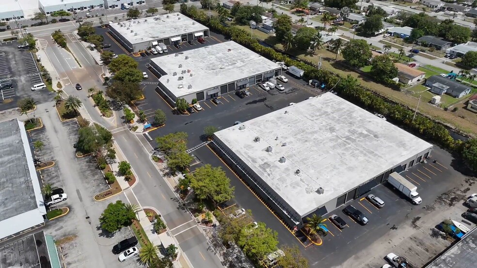 Primary Photo Of 3501-3531 NW 19th St, Fort Lauderdale Unknown For Lease