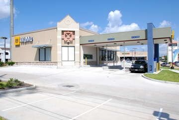 More Photos Of 10701 W Bellfort Ave, Houston Unknown For Lease