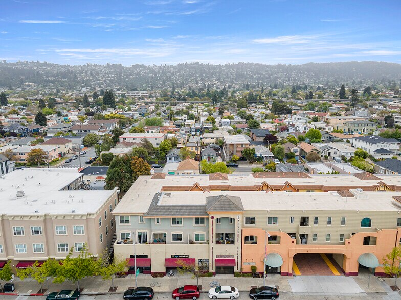 More Photos Of 727 San Pablo Ave, Albany Storefront Retail Residential For Sale