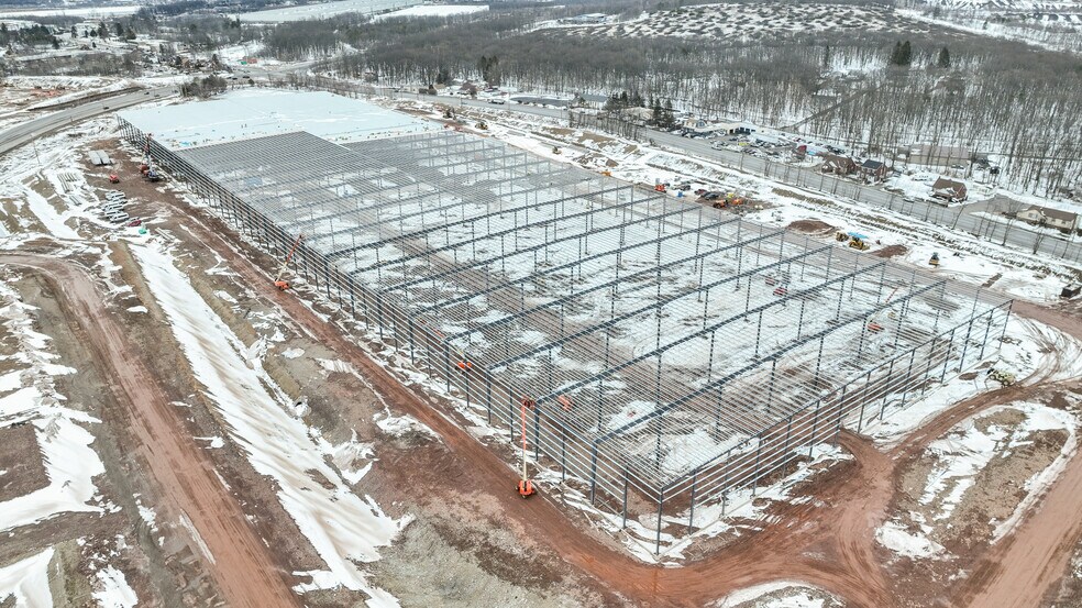 More Photos Of 125 Crossroads Blvd S, Hazleton Distribution For Lease