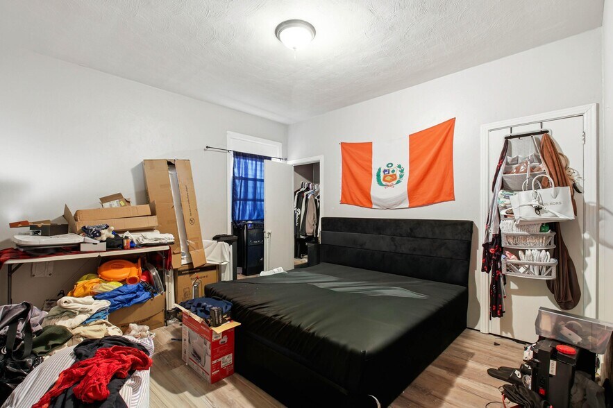 More Photos Of 73 Welles St S, Wilkes-Barre Apartments For Sale