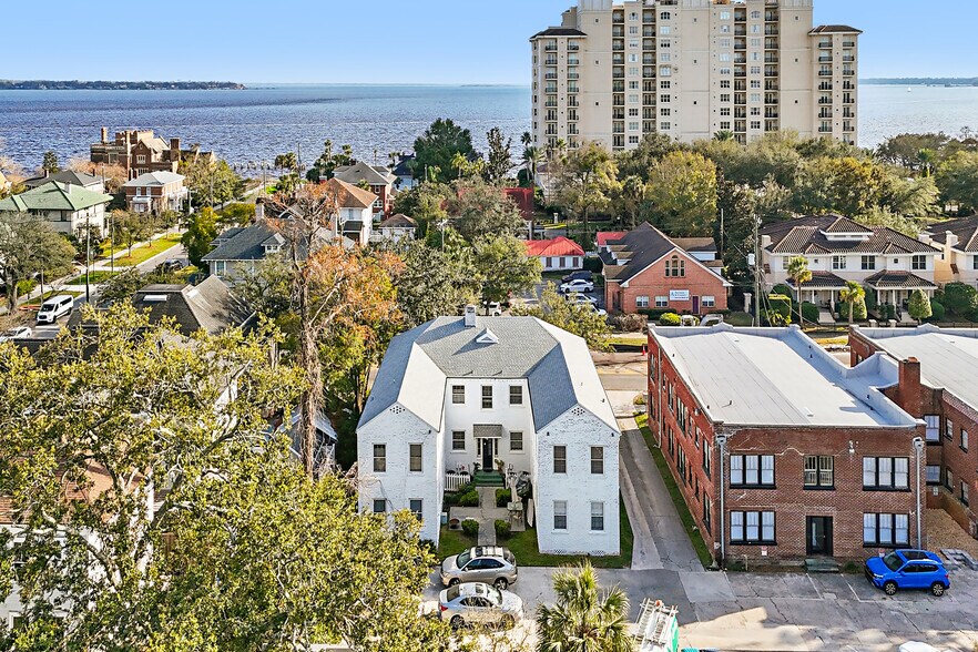 Primary Photo Of 2321 Riverside Ave, Jacksonville Apartments For Sale