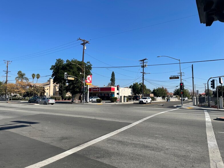 More Photos Of 5207 Peck Rd, El Monte Freestanding For Sale