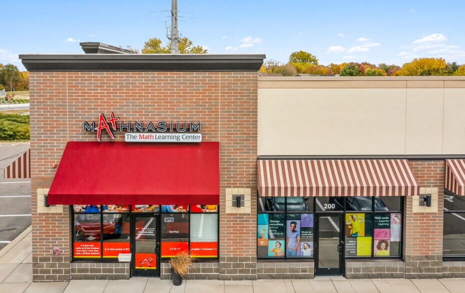 More Photos Of 1020 Diffley Rd, Eagan Unknown For Lease