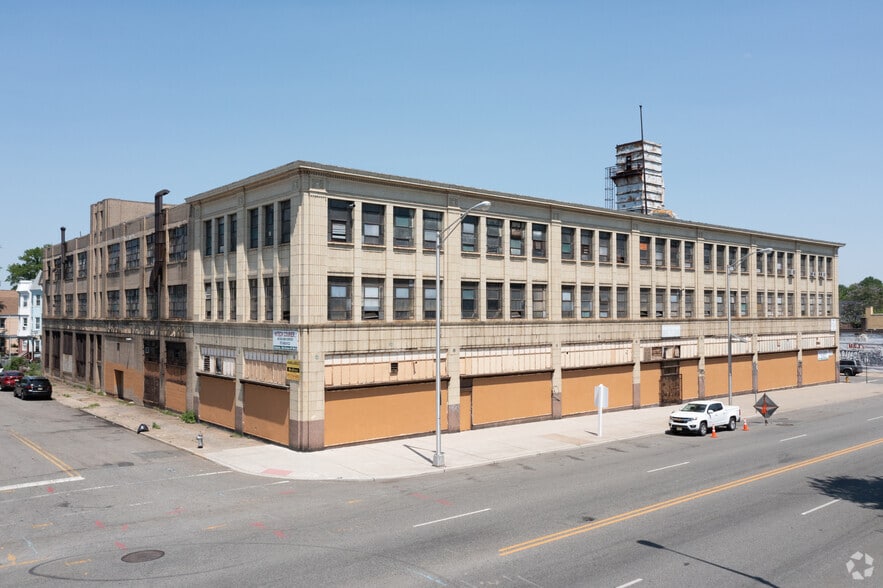 More Photos Of 2-8 Central Ave, East Orange Manufacturing For Lease