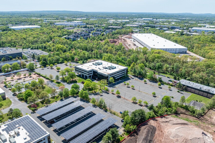 More Photos Of 200 Franklin Square Dr, Somerset Office For Lease