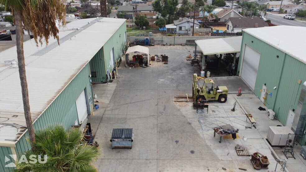 More Photos Of 3004 Jewett Ave, Bakersfield Warehouse For Sale