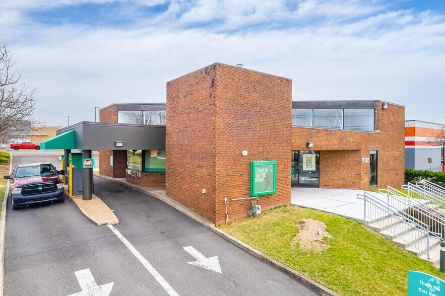 More Photos Of 709-741 Route 113, Souderton Unknown For Lease