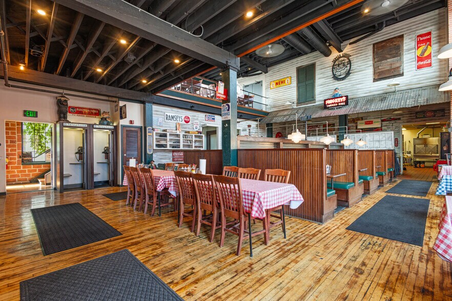 More Photos Of 20 Center St, Batavia Restaurant For Sale