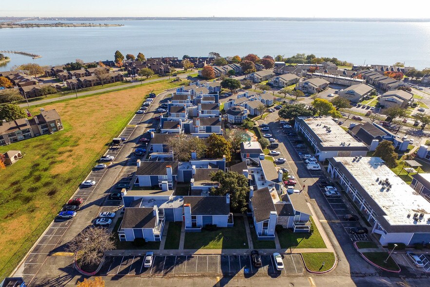 More Photos Of 6109 Bay Island Dr, Garland Apartments For Sale