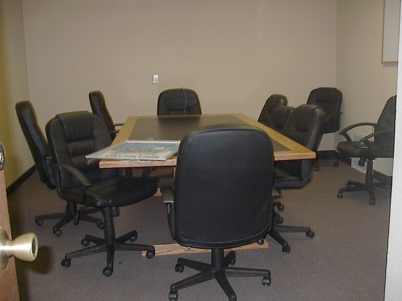 More Photos Of 5510 N Highway 81, Enid Warehouse For Lease