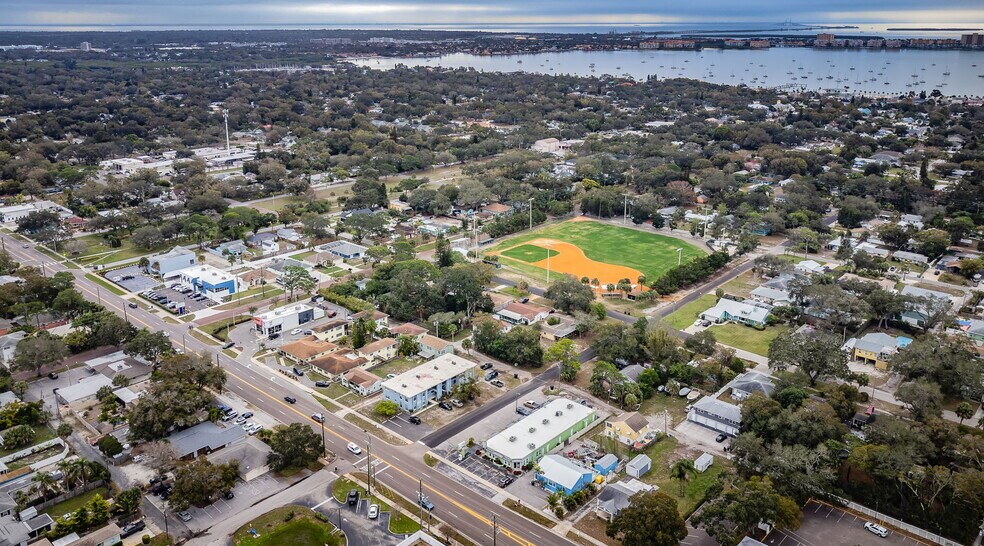 More Photos Of 5702 Gulfport Blvd S, Gulfport Office For Lease