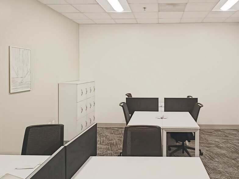 More Photos Of 15000 Weston Pky, Cary Coworking Space