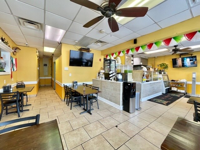 More Photos Of 50 Middle Country Rd, Coram Storefront Retail Office For Lease