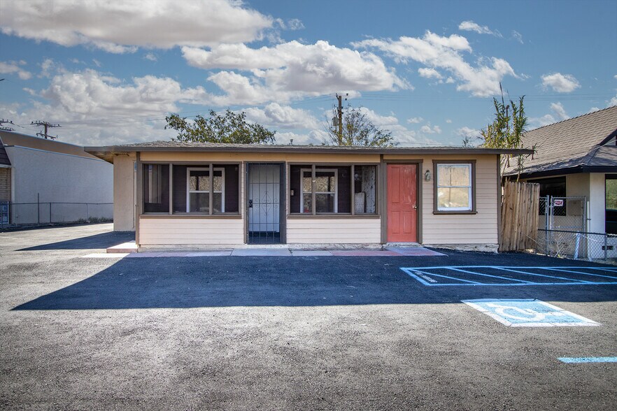 More Photos Of 55267 29 Palms Hwy, Yucca Valley Office Residential For Sale