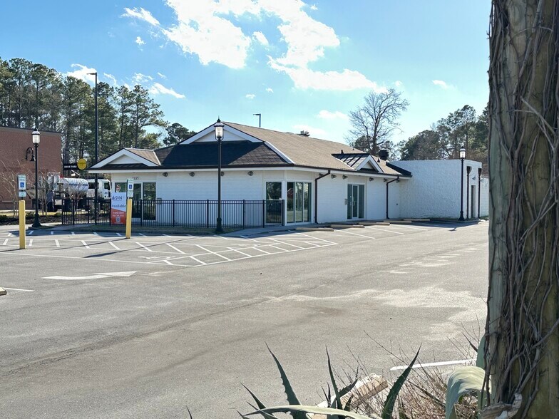 More Photos Of 1105 Gum Branch Rd, Jacksonville Fast Food For Lease