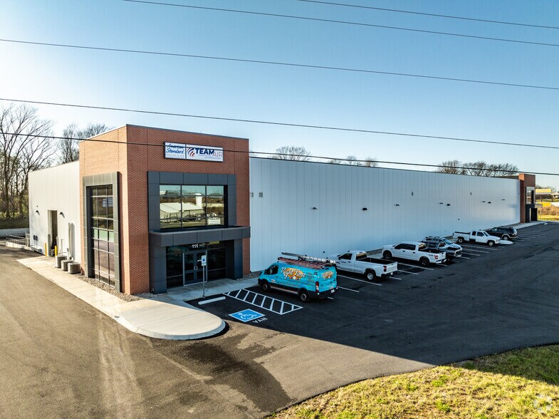 More Photos Of 111 Kapsia Way, Clarksville Warehouse For Sale